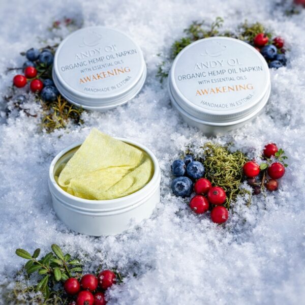 Travel skincare for hiking and camping, very nice to outdoor.