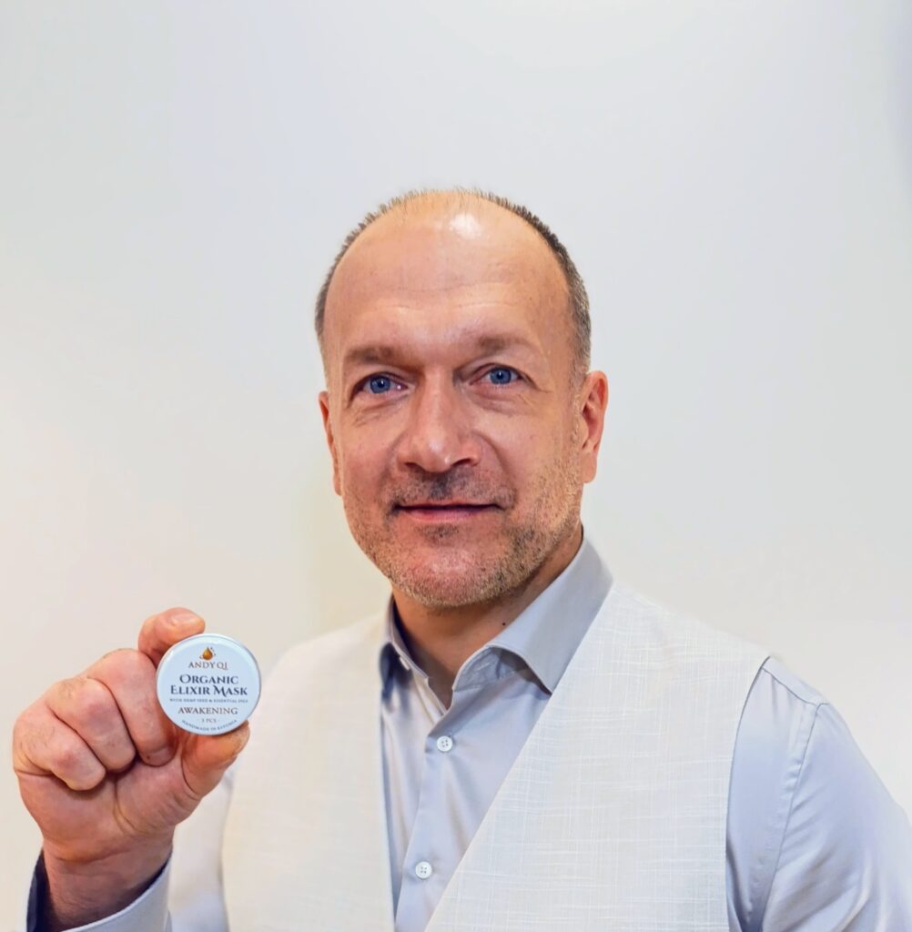 Hemp seed oil, Travel Skincare, hiking and camping cosmetics